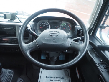 日野 レンジャープロ 冷凍バン 中型 TKG-FC9JKAG 年式 H29[写真26]