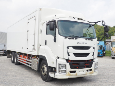 いすゞ ギガ 冷凍バン 大型 2PG-CYL77C 年式 H30[写真04]