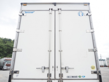 いすゞ ギガ 冷凍バン 大型 2PG-CYL77C 年式 H30[写真08]