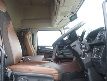 日野 プロフィア シャーシ 大型 2DG-FW1AHJ 年式 R3[写真15]