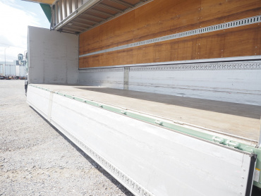 いすゞ ギガ ウイング車 大型 2PG-CYJ77C 年式 R1 [写真20]