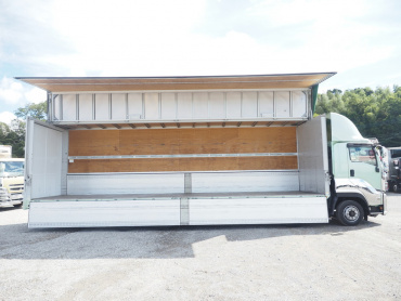 いすゞ ギガ ウイング車 大型 2PG-CYJ77C 年式 R1 [写真11]