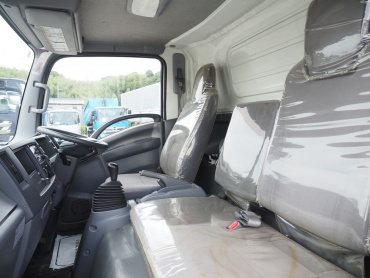 いすゞ エルフ 冷凍バン 小型 TKG-NPR85AN 年式 H26[写真30]