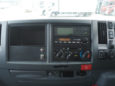 いすゞ エルフ 冷凍バン 小型 TKG-NPR85AN 年式 H26[写真28]