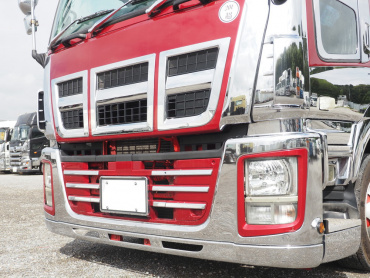 いすゞ ギガ 冷凍ウイング 大型 QKG-CYJ77A 年式 H28[写真09]