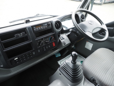 日野 デュトロ バン車 小型 TKG-XZU710M 年式 H29[写真25]