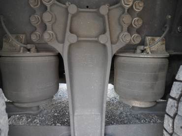 いすゞ ギガ ウイング車 大型 QPG-CYJ77B 年式 H28[写真41]