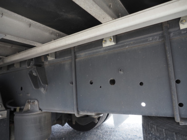 いすゞ ギガ ウイング車 大型 QPG-CYJ77B 年式 H28[写真43]