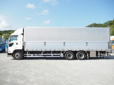 いすゞ ギガ ウイング車 大型 QPG-CYL77B 年式 H29[写真17]