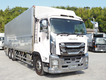 いすゞ ギガ ウイング車 大型 QPG-CYL77B 年式 H29[写真04]