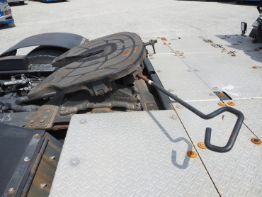 日野 プロフィア トラクタ 大型 QPG-SH1EDDG 年式 H30[写真14]