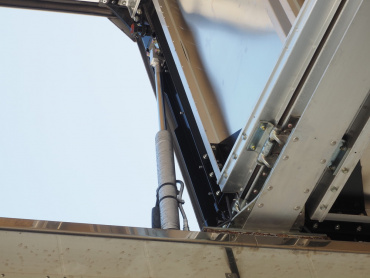 いすゞ ギガ ウイング車 大型 2PG-CYJ77C 年式 H30[写真13]