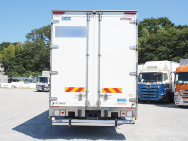 いすゞ ギガ ウイング車 大型 2PG-CYJ77C 年式 H30[写真06]