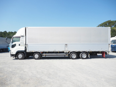 いすゞ ギガ ウイング車 大型 QKG-CYJ77B 年式 H28[写真14]