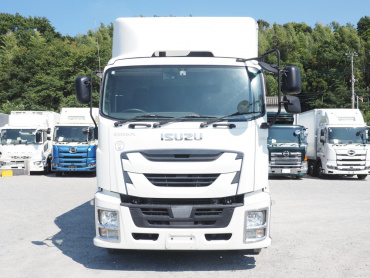 いすゞ ギガ ウイング車 大型 QKG-CYJ77B 年式 H28[写真04]