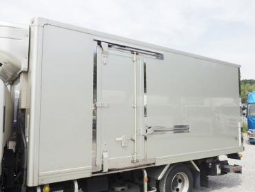 いすゞ エルフ 冷凍バン 小型 2RG-NPR88AN 年式 R1[写真12]