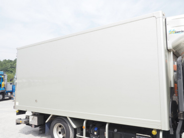 いすゞ エルフ 冷凍バン 小型 2RG-NPR88AN 年式 R1[写真09]