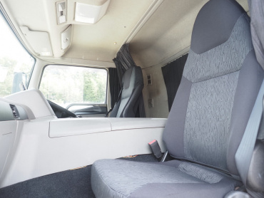 三菱ふそう スーパーグレート 冷凍バン 大型 2PG-FS75HZ 年式 H29[写真34]