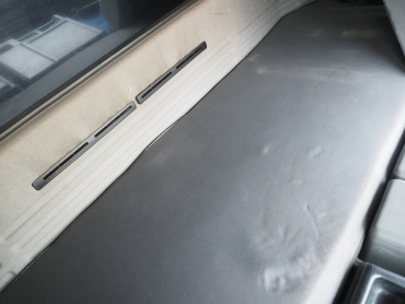 いすゞ ギガ ウイング車 大型 LKG-CYJ77A 年式 H23[写真42]