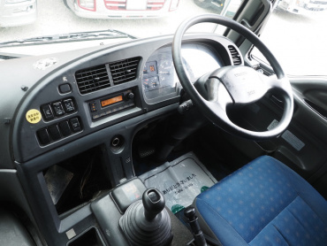 いすゞ ギガ ウイング車 大型 LKG-CYJ77A 年式 H23[写真37]