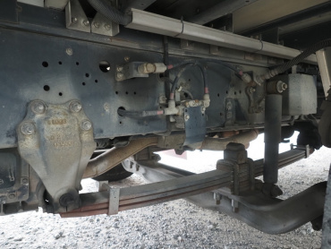 いすゞ ギガ ウイング車 大型 LKG-CYJ77A 年式 H23[写真50]