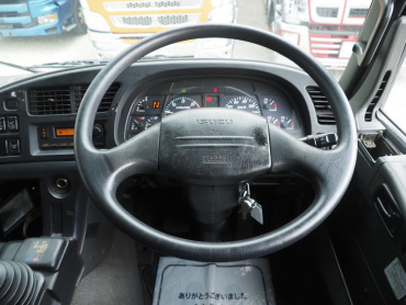 いすゞ ギガ ウイング車 大型 LKG-CYJ77A 年式 H23[写真36]