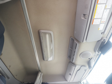 日野 プロフィア トラクタ 大型 QPG-SH1EDDG 年式 H27[写真29]