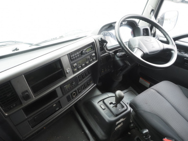 日野 プロフィア トラクタ 大型 QPG-SH1EDDG 年式 H27[写真24]