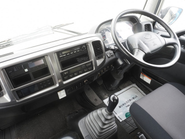 日野 レンジャープロ 冷凍バン 中型 TKG-FC9JLAA 年式 H27[写真25]