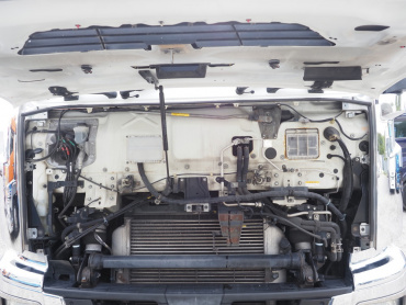 いすゞ ギガ ウイング車 大型 QKG-CYJ77B 年式 H28[写真47]