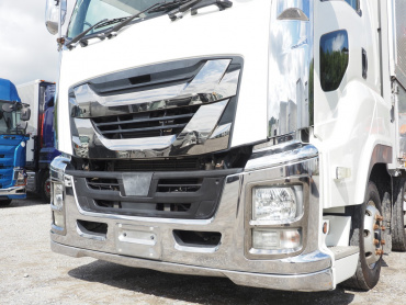 いすゞ ギガ ウイング車 大型 QKG-CYJ77B 年式 H28[写真08]