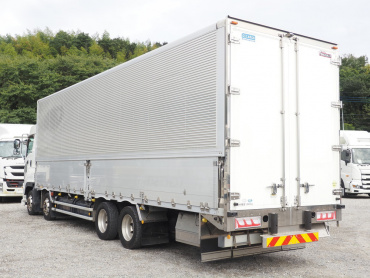 いすゞ ギガ ウイング車 大型 QKG-CYJ77B 年式 H28[写真07]