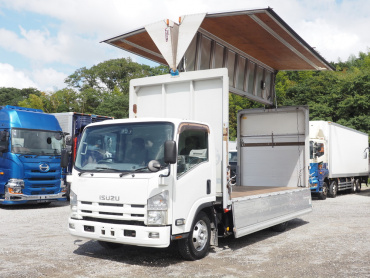 いすゞ エルフ ウイング車 小型 TKG-NPR85AN 年式 H26[写真03]