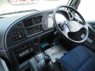 いすゞ ギガ ウイング車 大型 LKG-CYJ77A 年式 H23[写真30]