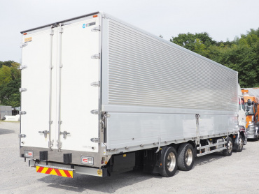 日野 プロフィア ウイング車 大型 2DG-FW1AHG 年式 H30[写真05]