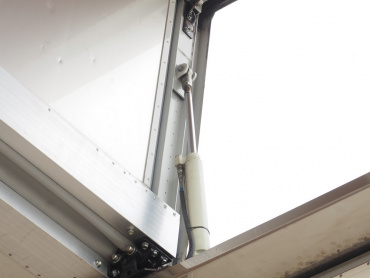 日野 プロフィア ウイング車 大型 2DG-FW1AHG 年式 H30[写真19]