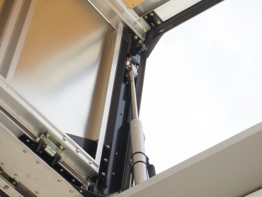 いすゞ ギガ ウイング車 大型 2PG-CYL77C 年式 R2[写真16]