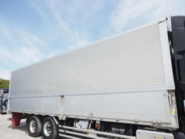 いすゞ ギガ ウイング車 大型 2PG-CYL77C 年式 R2[写真07]