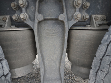 いすゞ ギガ ウイング車 大型 2PG-CYL77C 年式 R2[写真37]