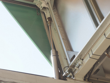 三菱ふそう スーパーグレート ウイング車 大型 QKG-FS54VZ 年式 H25[写真14]