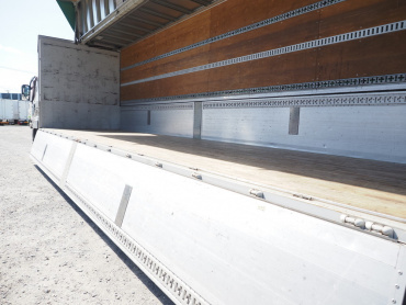 三菱ふそう スーパーグレート ウイング車 大型 QKG-FS54VZ 年式 H25[写真16]