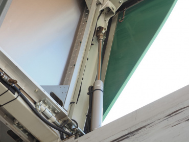 三菱ふそう スーパーグレート ウイング車 大型 QKG-FS54VZ 年式 H25[写真08]