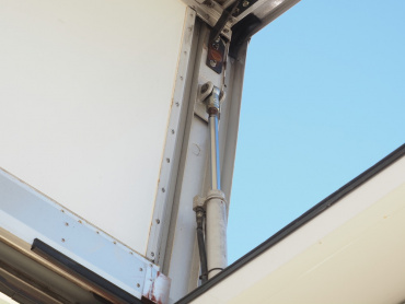 日野 レンジャープロ 冷凍ウイング 中増t QKG-FE7JPAA 年式 H25[写真21]