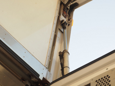 日野 レンジャープロ 冷凍ウイング 中増t QKG-FE7JPAA 年式 H25[写真15]