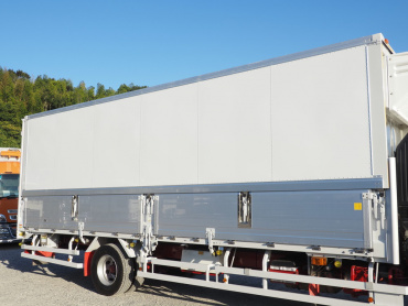 日野 レンジャープロ 冷凍ウイング 中増t QKG-FE7JPAA 年式 H25[写真13]