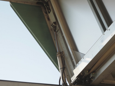 日野 レンジャープロ ウイング車 中型 BKG-FD7JLYA 年式 H22[写真17]