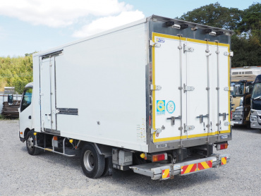 日野 デュトロ 冷凍バン 小型 TKG-XZU710M 年式 H28[写真07]