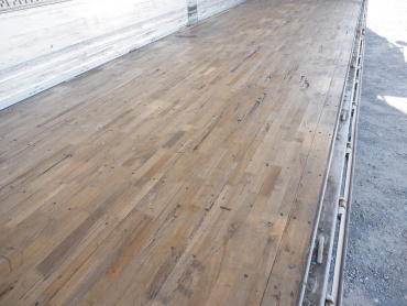 いすゞ ギガ ウイング車 大型 QPG-CYJ77B 年式 H28[写真23]