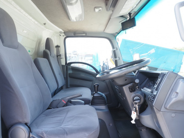 いすゞ エルフ バン車 小型 SKG-NPR85AN 年式 H24[写真19]