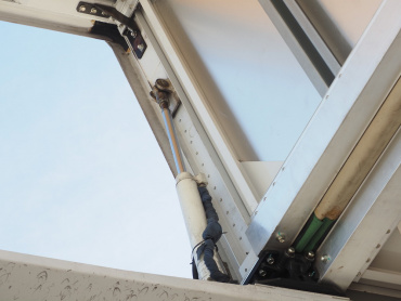 日野 プロフィア ウイング車 大型 LKG-FR1EXBG 年式 H22[写真12]